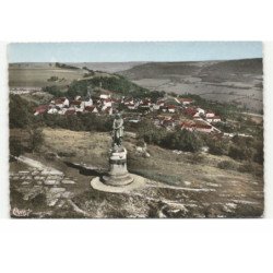 ALISE-SAINTE-REINE: statue de vercingétorix et le camp de césar vue aérienne 10X15 - très bon état