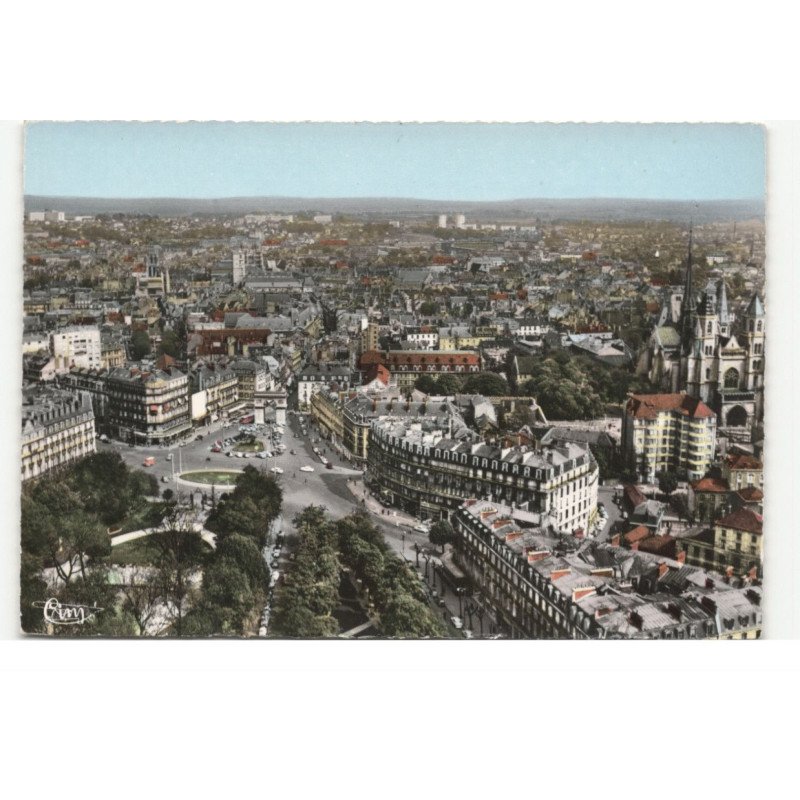 DIJON: vue panoramique, place darcy vue aérienne 10X15 - très bon état