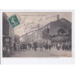 SAINT-MESMIN-le-VIEUX: pendant le marché, tambour de ville - très bon état