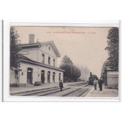 FAREMOUTIERS-POMMEUSE : la gare - tres bon etat