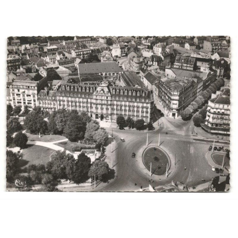 DIJON: place d'arcy et hôtel de la cloche vue aérienne 10X15 - très bon état