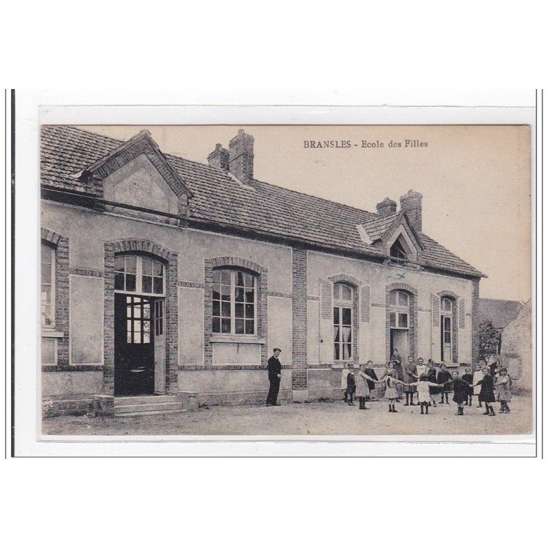 BRANSLE : ecole des filles - tres bon etat
