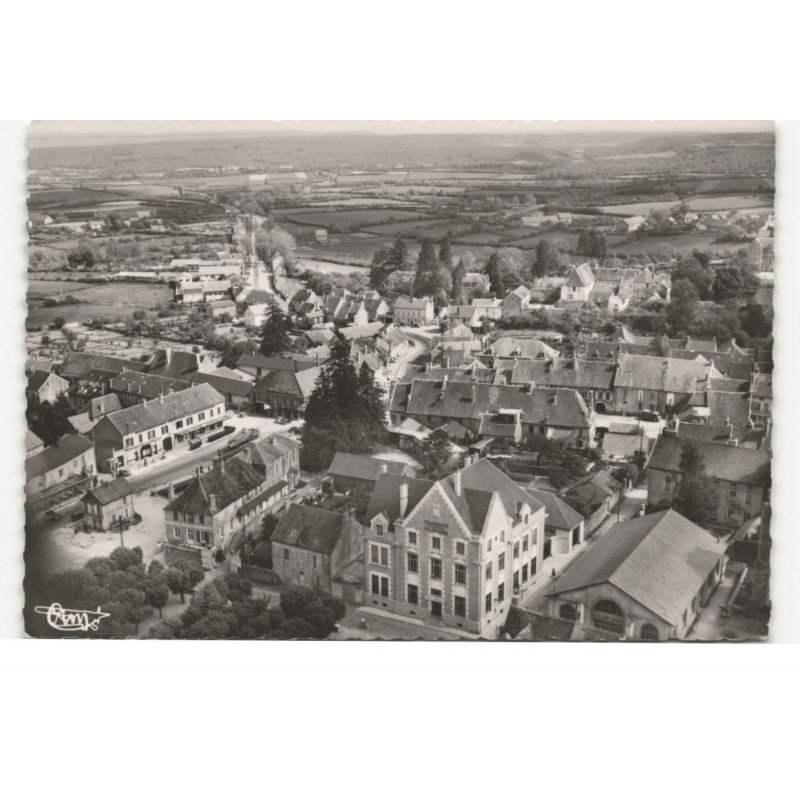 SAULLIEU: la poste et les hôtels vue aérienne 10X15 - très bon état