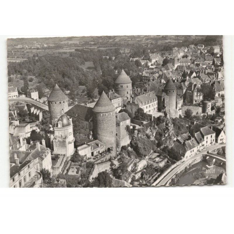 SEMUR-en-AUXOIS: le vieux château et ses 4 tours vue aérienne 10X15 - très bon état
