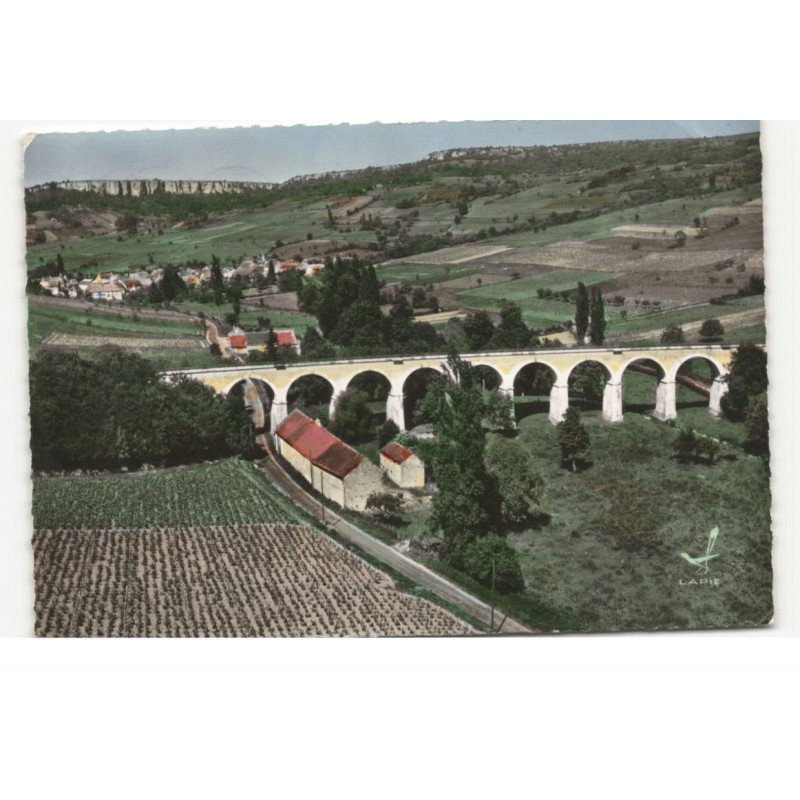 NOLAY: vue aérienne 10X15 - très bon état