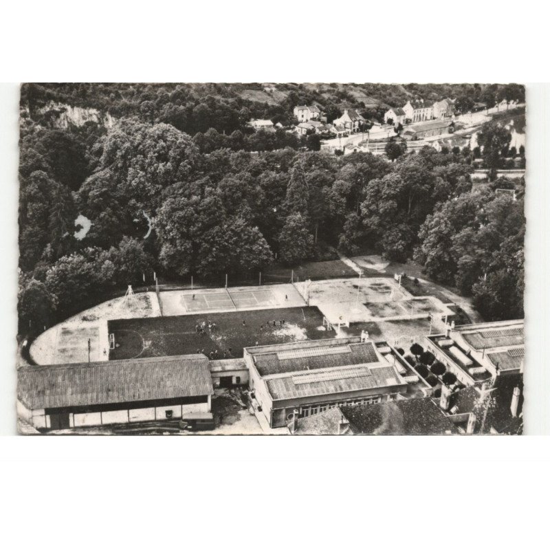 PLOMBIERES-les-DIJON: le terrain des sports vue aérienne 10X15 - très bon état