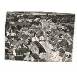 GEMEAUX: la grande place vue aérienne 10X15 - très bon état