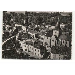AIGNAY-le-DUC: l'église et la place vue aérienne 10X15 - très bon état
