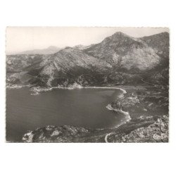 environs de CALVI: port de nichiareto et la route de calvi-porto vue aérienne 10X15 - très bon état