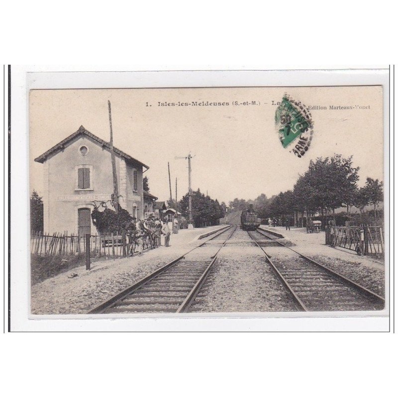 ISLES-les-MELDEUSES : la gare - tres bon etat