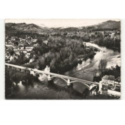 BEAULLIEU-sur-DORDOGNE: le pont sur la dordogne vue aérienne 10X15 - très bon état