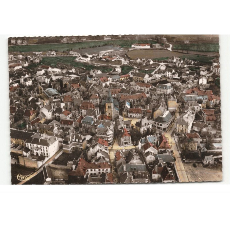 USSEL: le centre vue aérienne 10X15 - très bon état