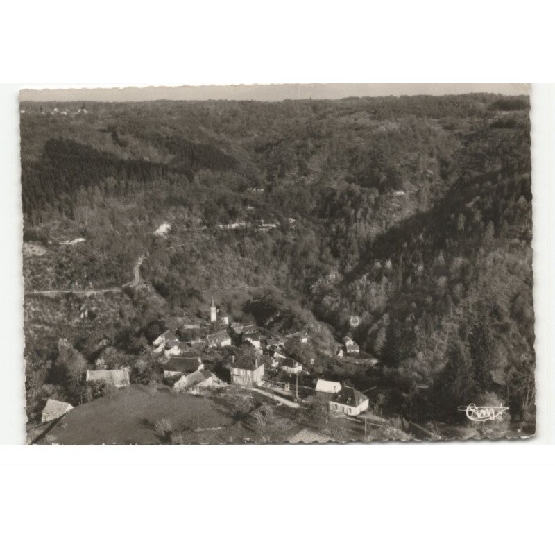LA ROCHE CANILLAC: vue général vue aérienne 10X15 - très bon état