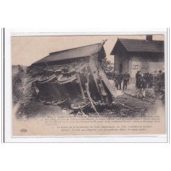 YVELINES : catastrophe train - tres bon etat