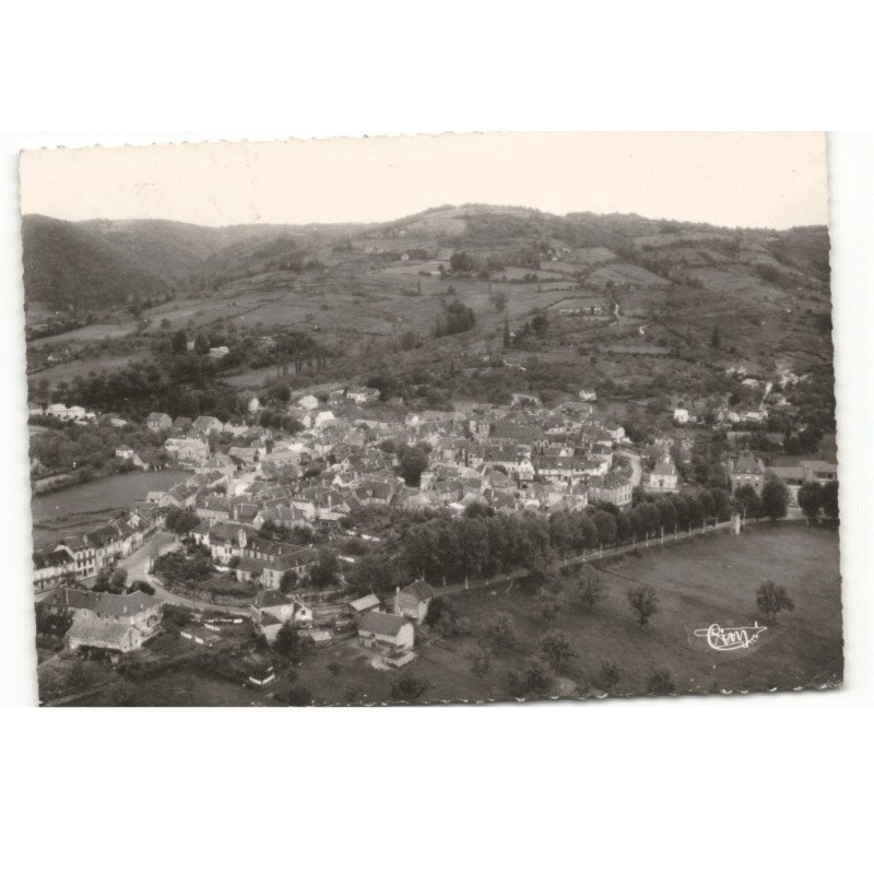 MEYMAC: vue aérienne 10X15 - très bon état