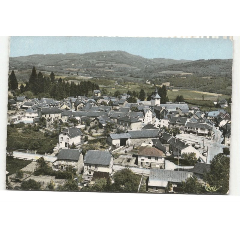 CHAMBERET: vue générale vue aérienne 10X15 - état (timbre décollé)