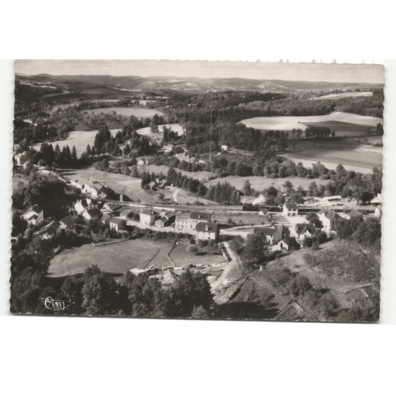 LA CELLE: vue aérienne 10X15 - très bon état