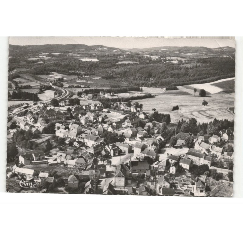 BUGEAT: vue aérienne 10X15 - état