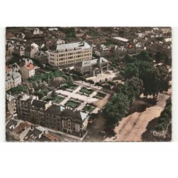 BRIVE: la nouvelle poste et les jardins vue aérienne 10X15 - très bon état