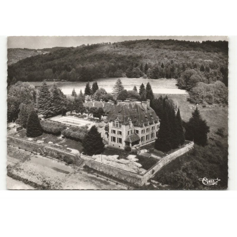 BEAULIEU-sur-DORDOGNE: château du doux, colonie de vacances thomson-houston vue aérienne 10X15 - très bon état