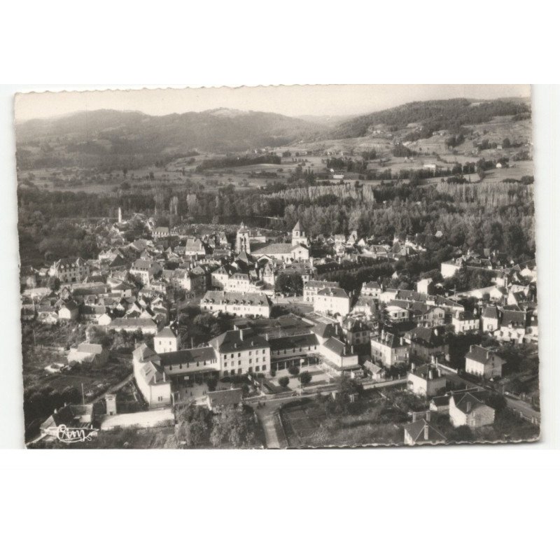 BEAULIEU-sur-DORDOGNE: vue générale vue aérienne 10X15 - très bon état