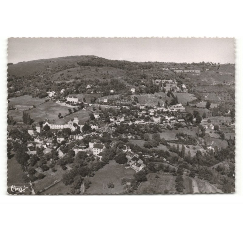 AUBAZINE: vue panoramique vue aérienne 10X15 - très bon état