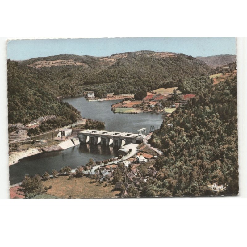 ARGENTAT: barrage du sablier, dans le fond le lac du gibanel et son château vue aérienne 10X15 - très bon état
