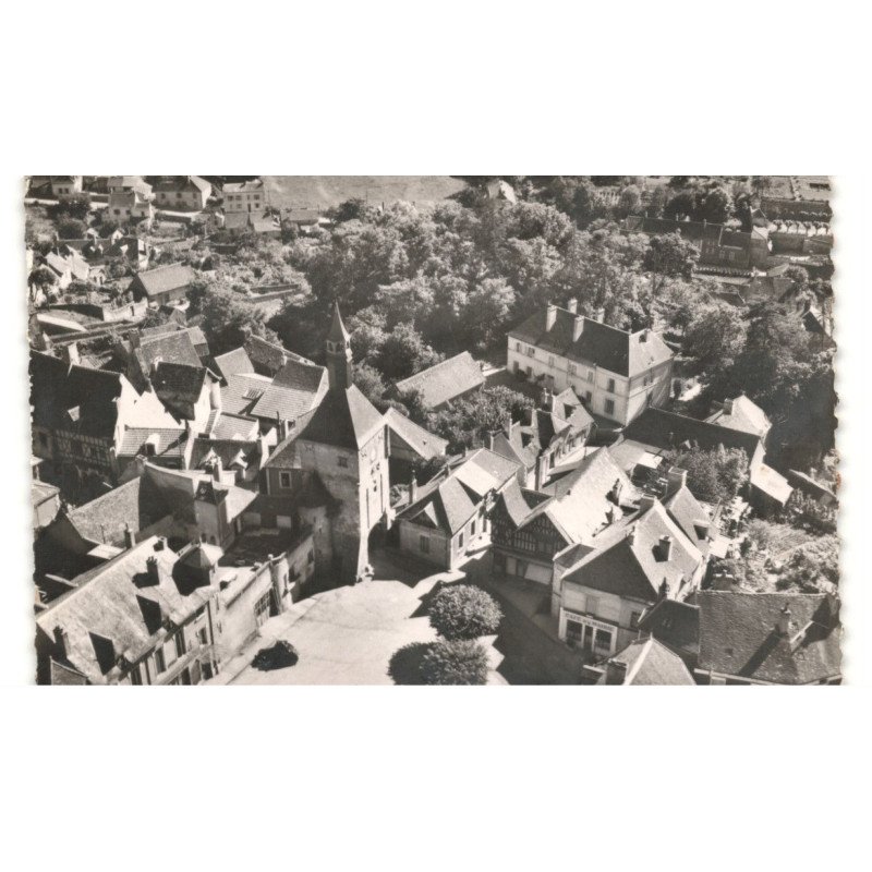 BOURBON-LANCY-THERMAL: le beffroi vue aérienne 10X15 - très bon état