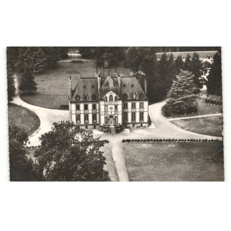 près MALICORNE: château de rive-sarthe, centre de jeunes et colonies de vacances vue aérienne 10X15 - très bon état