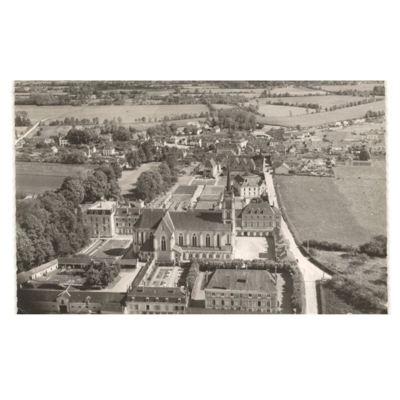 RUILLE-sur-LOIR: communauté des soeurs de la providence vue aérienne 10X15 - état