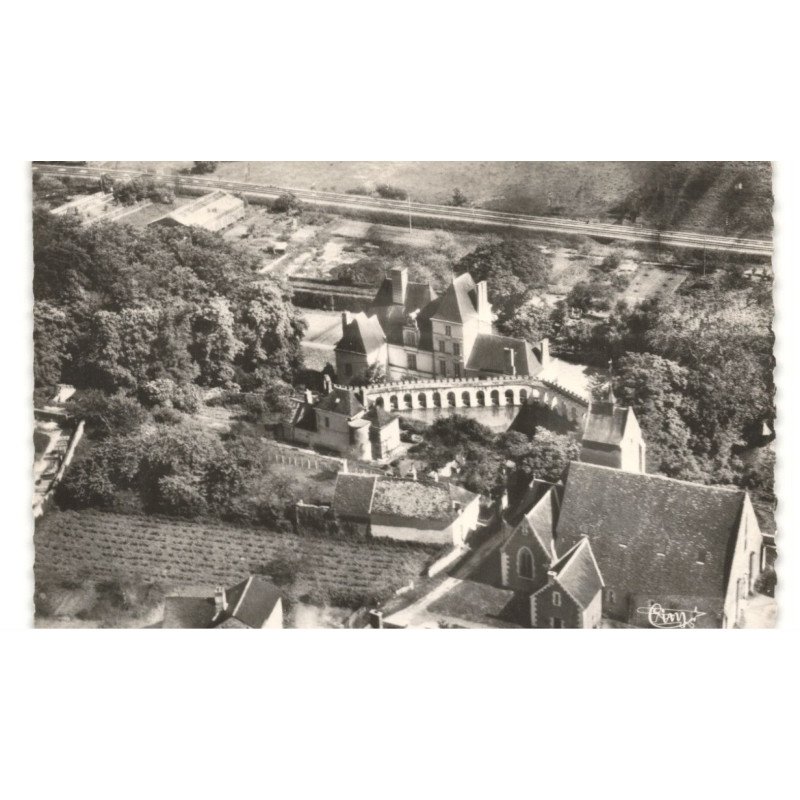 PONCE-sur-le-LOIR: le château, vue aérienne 10X15 - très bon état