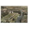 LE LUDE: le château vue aérienne 10X15 - très bon état