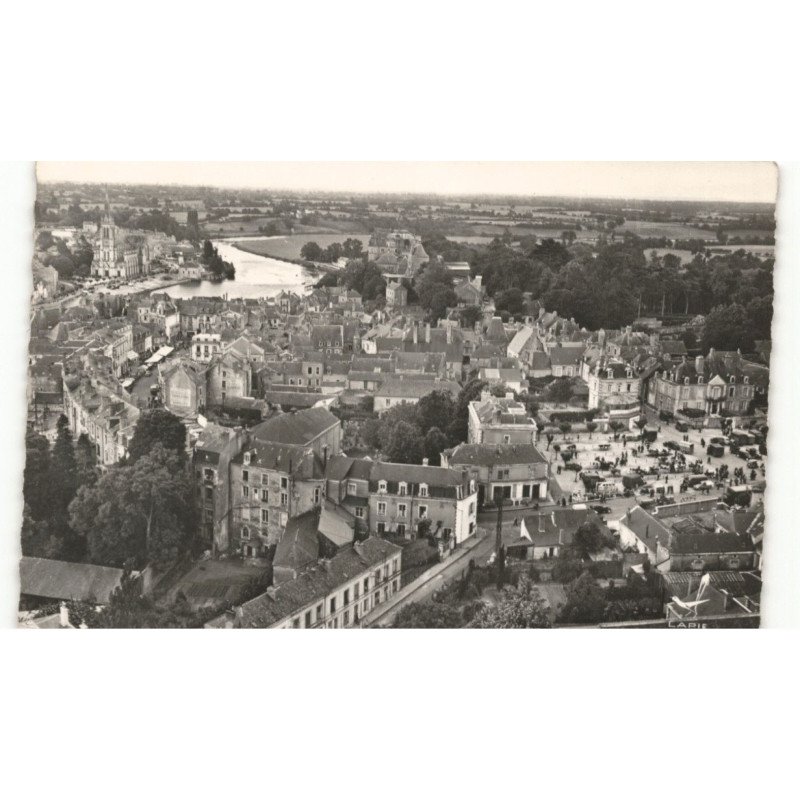 SABLE-sur-SARTHE: champ de foire vue aérienne 10X15 - état