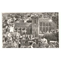 LE MANS: la cathédrale saint-julkien vue aérienne 10X15 - très bon état