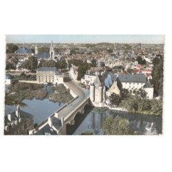 LA FLECHE: le loir, l'hôtel de ville et vue centrale vue aérienne 10X15 - très bon état