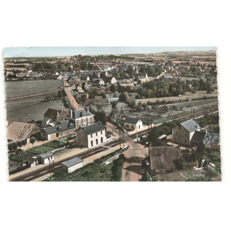 BOURG-le-ROI: la gare vue aérienne 10X15 - très bon état