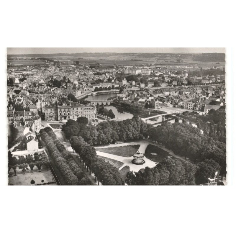 MEAUX: place lafayette vue aérienne 10X15 - très bon état
