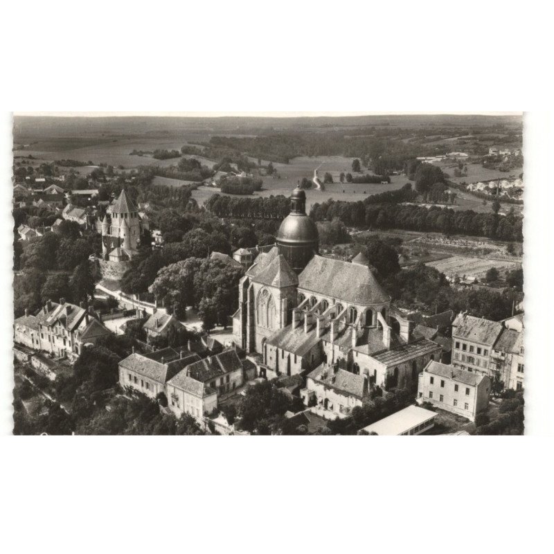 PROVINS: l'église saint-quiriace et panorama sur la tour de césar vue aérienne 10X15 - très bon état