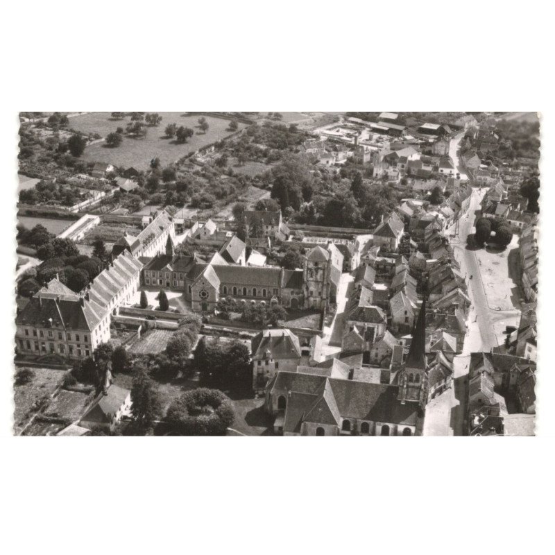 JOUARRE: l'église et de l'abbaye vue aérienne 10X15 - très bon état