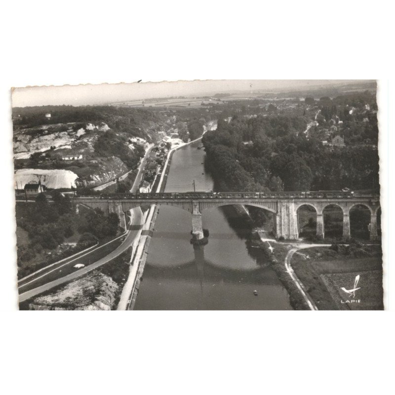 SAINT-MAMMES: le viaduc reliant saint-mammes à moret vue aérienne 10X15 - tès bon état