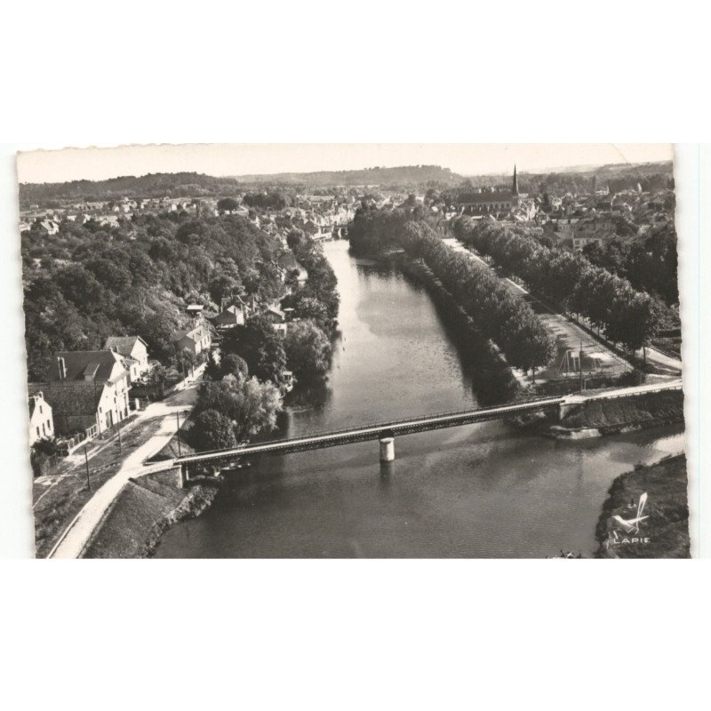 NEMOURS: vue aérienne 10X15 - état