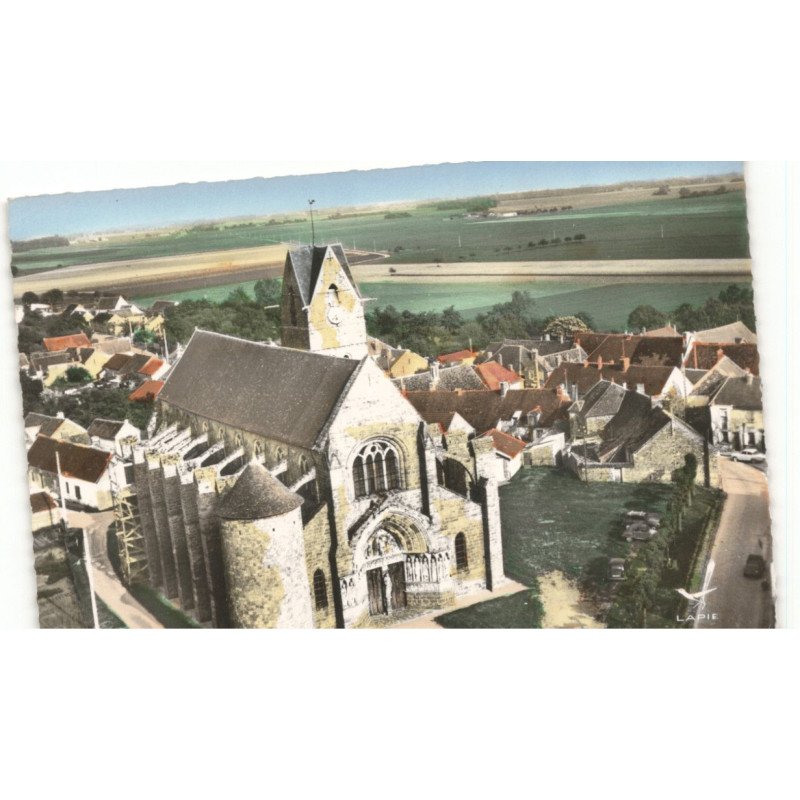 RAMPILLON: l'église, monument historique XIIe et XIIIe siècle vue aérienne 10X15 - tès bon état