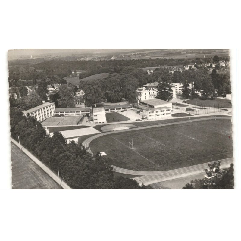 GURCY-le-CHATEL: école nationale des métiers de l'électricité de france vue aérienne 10X15 - état
