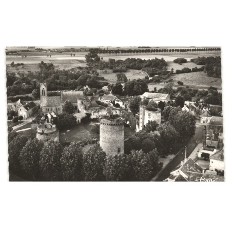 BLANDY-les-TOURS: vue générale du château féodal XIIIe et XVIe siècle vue aérienne 10X15 - très bon état