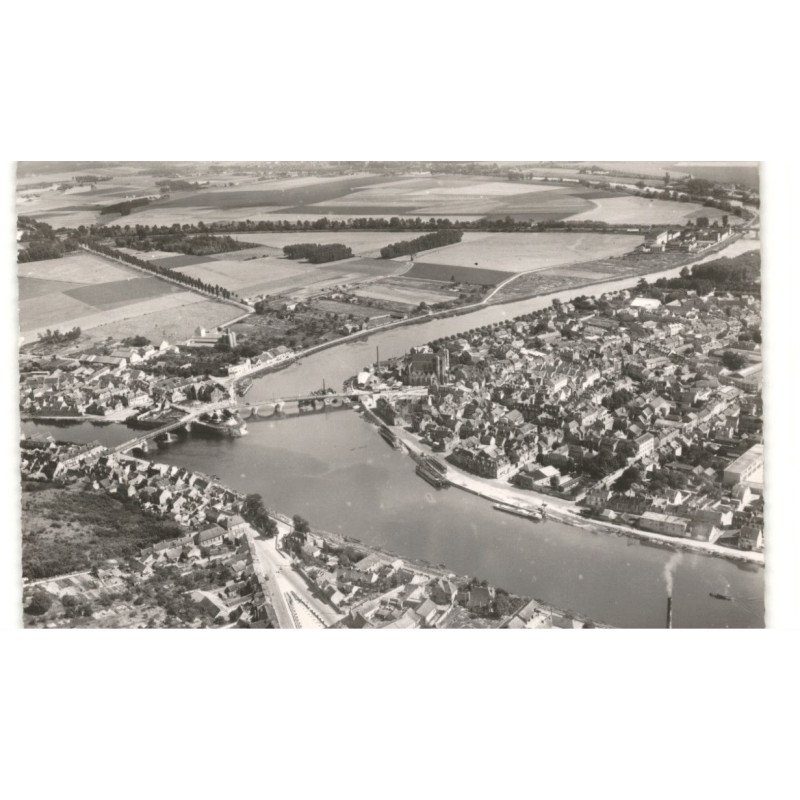 MONTEREAU: confluent de la seine et de l'yonne vue aérienne 10X15 - très bon état