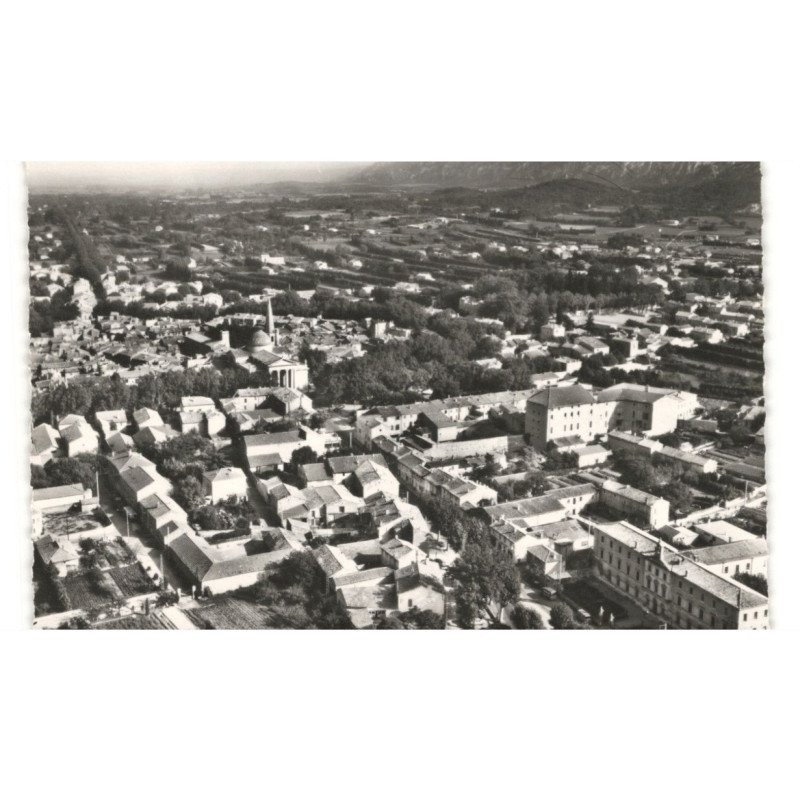 SAINT-REMY-de-PROVENCE: vue générale, les alpilles vue aérienne 10X15 - très bon état