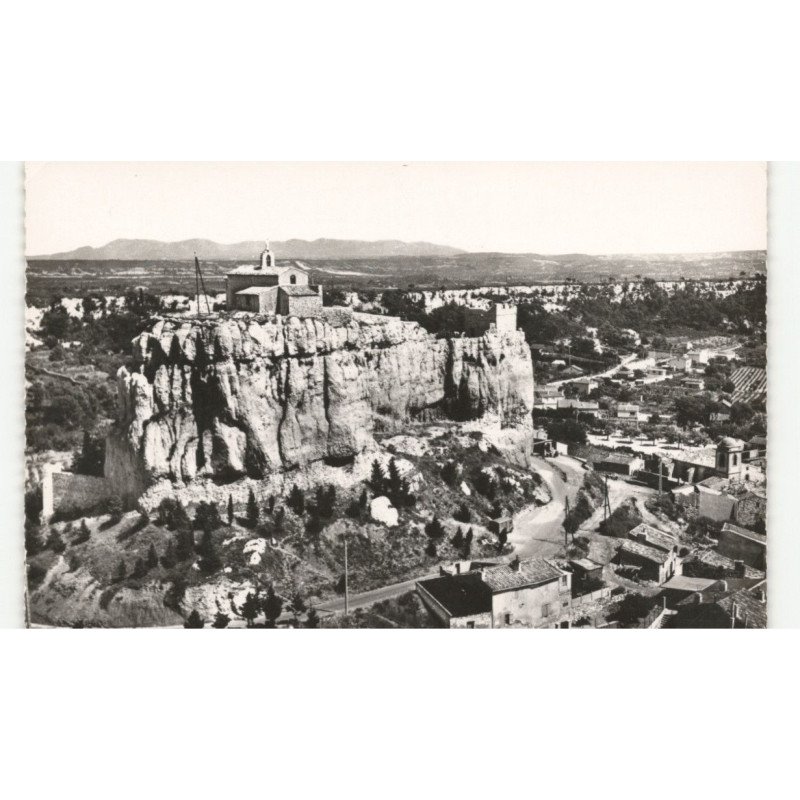 VITROLLES: le rocher et la chapelle N-D. de vie vue aérienne 10X15 - très bon état