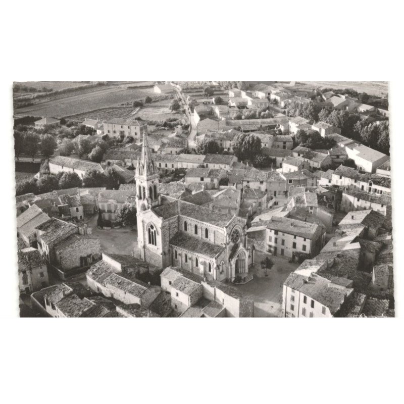 SAINT-CANNAT: la ville et l'église vue aérienne 10X15 - très bon état