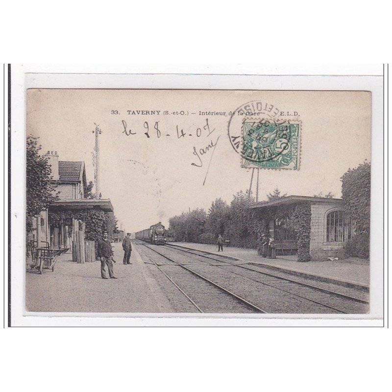 TAVERNY : intérieur de la gare - tres bon etat