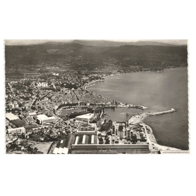 LA CIOTAT: vue panoramique vue aérienne 10X15 - très bon état